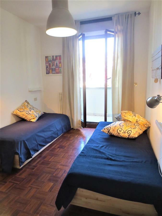 Quarto Di Luna Apartment Genoa Bagian luar foto